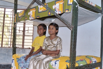 Børn i familiecenter, Indien