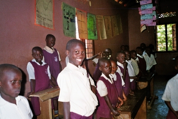 Skoleklasse i Kampala, Uganda
