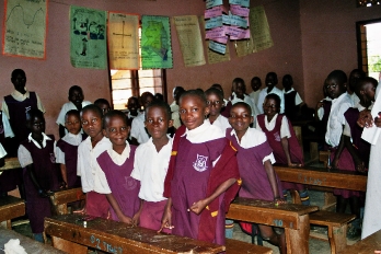 Skoleklasse i Kampala, Uganda